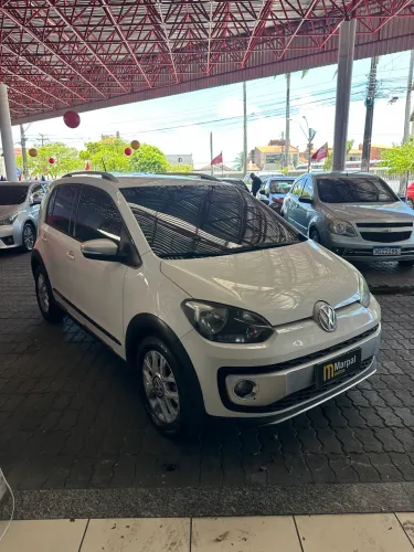Volkswagen Up! Cross 1.0 TSI Total Flex 12V 5P 2017