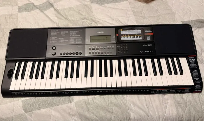 Teclado Casio CT-X800