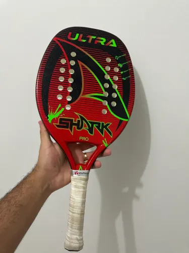 Vendo Raquete beach tennis Shark Ultra
