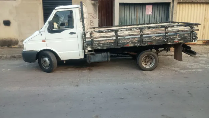 Iveco Daily 50-13 2007 obs. Não é eletrônico 