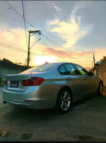 BMW 320I A 2.0 Turbo/activeflex 16V 184cv 4P 2013