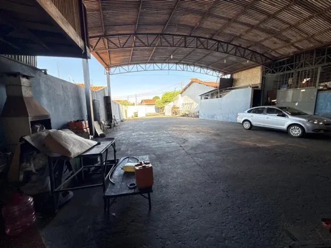 Terreno com Edicula e Barracão Cidade Jardim - Zona Sul