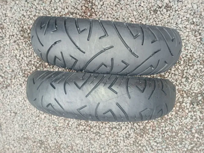 Pneus motos 140-70-17" na promoção