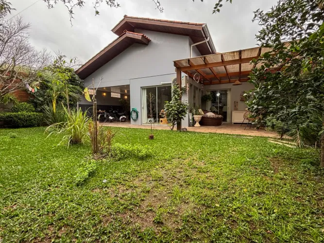 SUA PRÓXIMA CASA