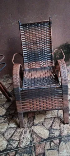 Jogo de cadeira de fibras
