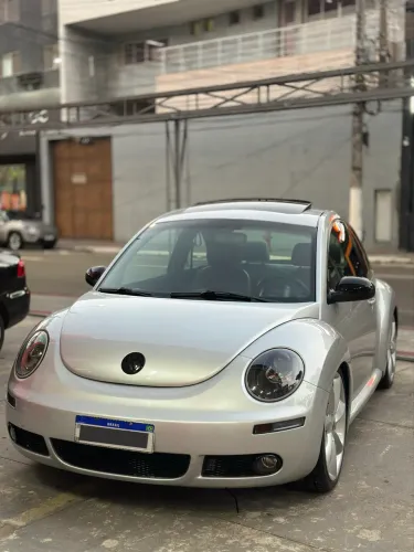 Volkswagen New Beetle 2.0 MI Mec./aut. 2010