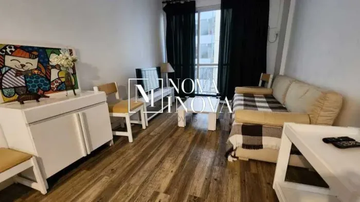 Flat : / Residencial / Copacabana