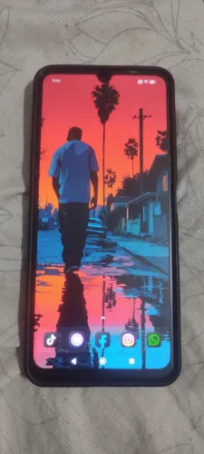 POCO C75