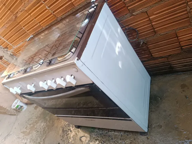 Fogão 6 bocas 