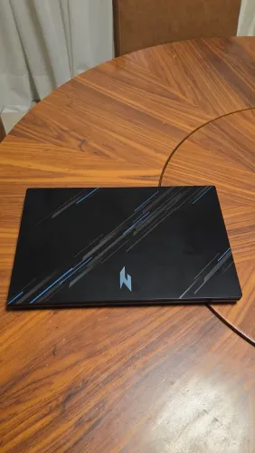 Acer Nitro V15 i5-13420H + RTX 2050 | 8GB DDR5 | SSD 512GB | 144Hz