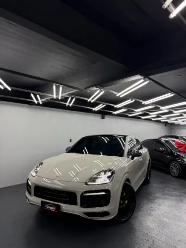 Porsche Cayenne Coupe E-hybrid 3.0 V6 462cv 2021