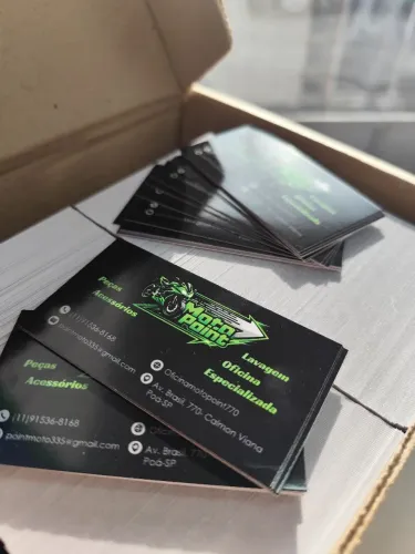 1.000 cartões de visita só frente couchê 90g