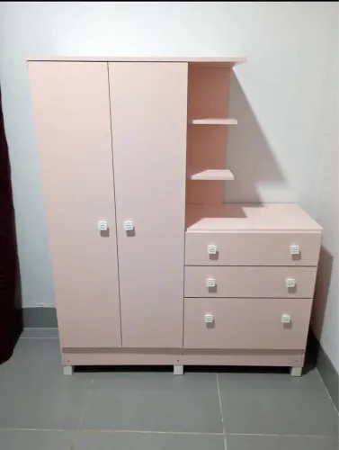 Cômoda guarda roupa infantil- entrega e monta