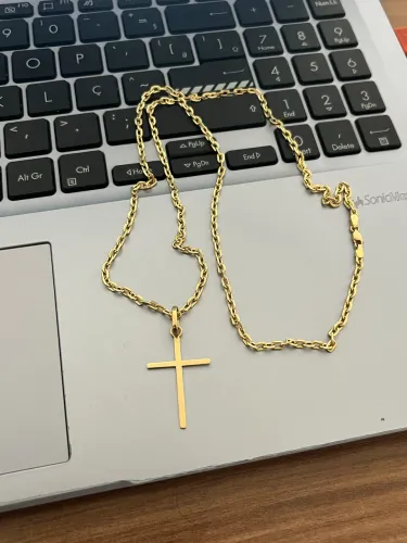 Corrente pingente cruz Ouro 18k