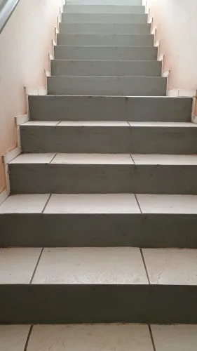 Vendo um apartamento no condomínio rui Barbosa,a venda é direto com o proprietário