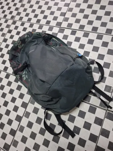 Mochila camuflada/militar quechua