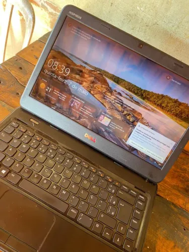 Notebook DELL muito rápido i5 2 geração, 6 GB ram, SSD 240 GB, HD 320 GB, bateria nova 