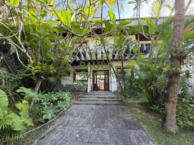 Barra da Tijuca | Casa de Condomínio 6 quartos, sendo 5 suites
