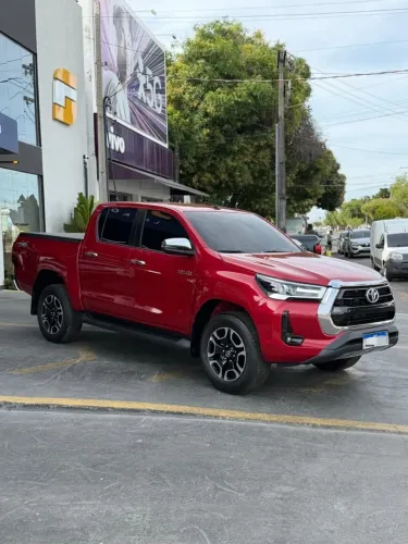 Toyota Hilux CD SRV 4X4 2.8 TDI Diesel Aut. 2025