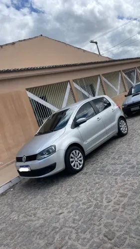 Volkswagen Fox 1.0 MI Total Flex 8V 5P 2013