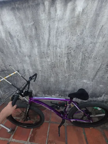 BIKE RAIO ARO 26 COM MAXXIS TROCO EM IPHONE