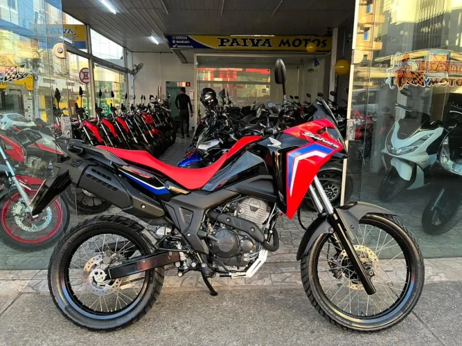 Honda Sahara 300 Rally 2026 3.000KM