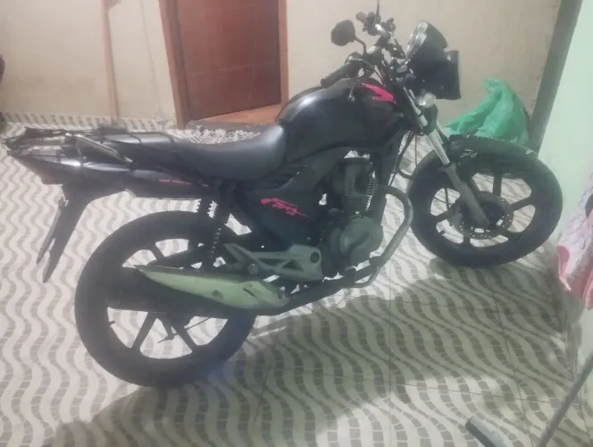 Honda Fan 150 ESDi Flex 2010/2011 - Impecável e Econômica