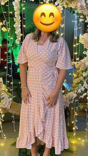 Diversos vestidos de festa 