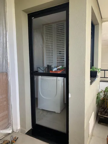 Porta 2.10x 82