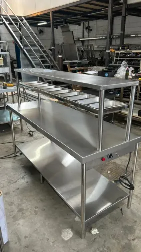 Bancada Inox Parede 1,80m c/ Condimentadora GN Pista Aquecida
