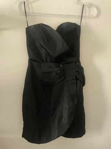Vestido preto tomara que caia curto festa tam 36