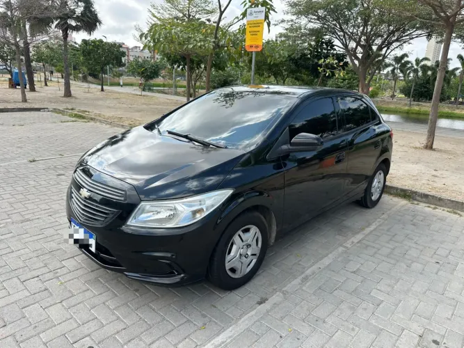 Chevrolet Onix JOY Hatch 1.0 8V Flex Mec. 4P 2018