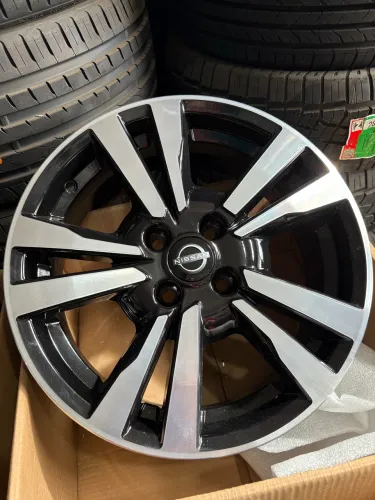 Jogo de rodas novas r16 Nissan kicks
