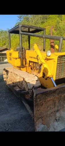 Trator Esteira Massey Ferguson 