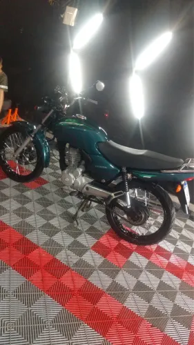 Titan 125 es 2001