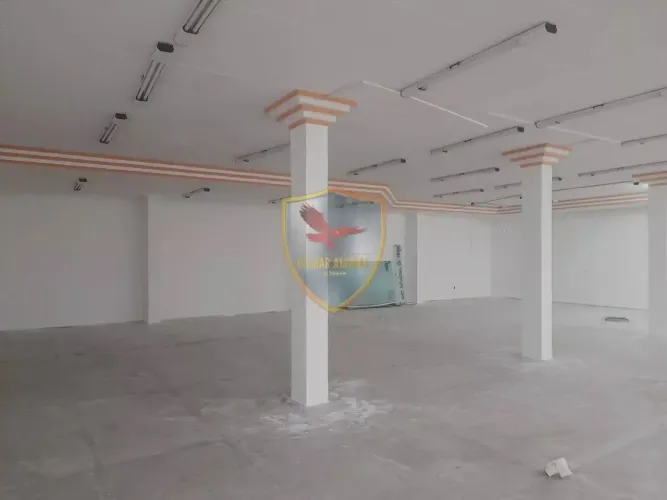 Prédio comercial localizado no Alecrim - Natal/RN