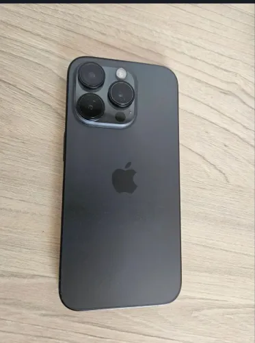 iPhone 15 Pro 128gb (VENDO OU TROCO)