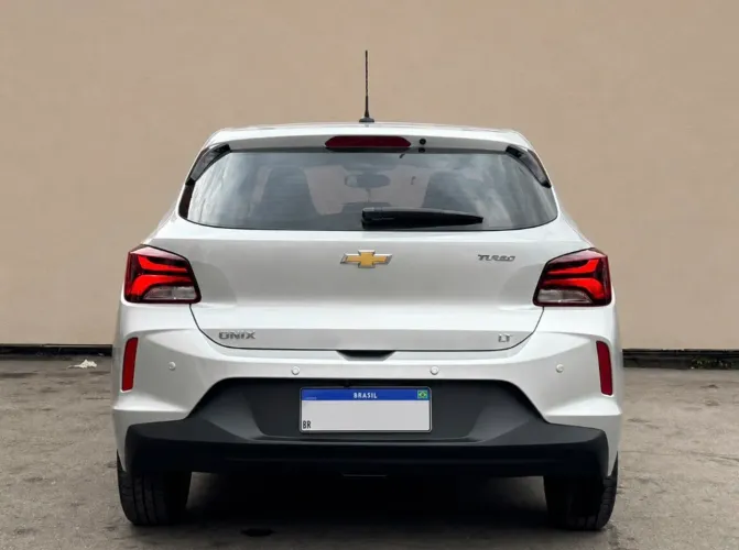 Chevrolet Onix Hatch LT 1.0 12V TB Flex Aut. 4P 2022