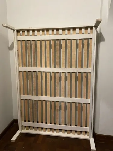 Cama de Casal de Madeira Branca
