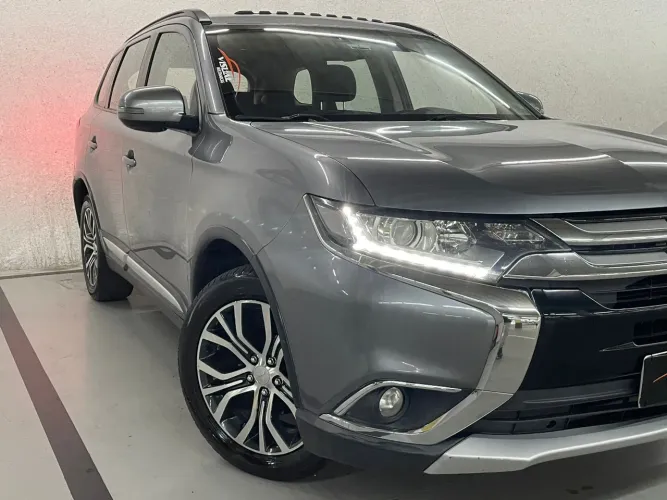 Mitsubishi Outlander 2.0 16V 160cv Aut. 2016