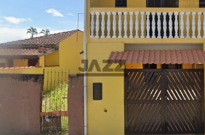 Oportunidade! Sobrado À Venda Abaixo DA Avaliação!- 1,2 km da praia