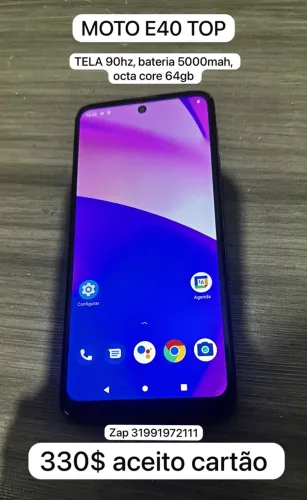 Moto E40 top