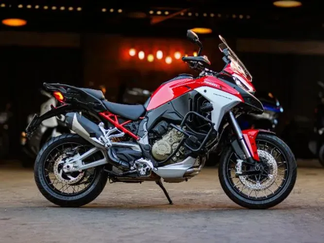 DUCATI MULTISTRADA 1160 V4S 1100 cc