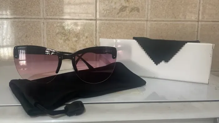 Óculos Femininos de Armação Meia-Aro Preta Estilo Olho de Gato SOMENTE HOJE 25/08 COM R$50