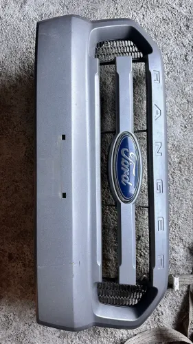Grande frontal Ford ranger