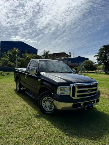 Ford F-250 XLT 3.9 4X2 Diesel TB 2011