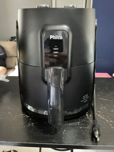 Fritadeira Elétrica sem óleo/Air Fryer Philco PFR15PG Preto 4,3L com Timer