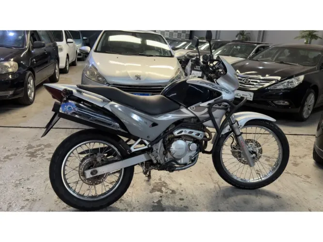 Honda Nx-4 falcon 400 2008