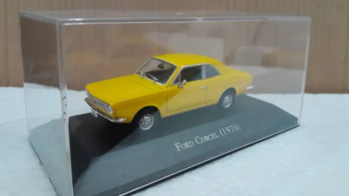 Miniatura Carro Ford Corcel (1970)