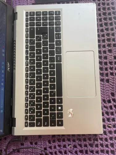 Vendo notebook ou troco por algum iPhone do meu interesse